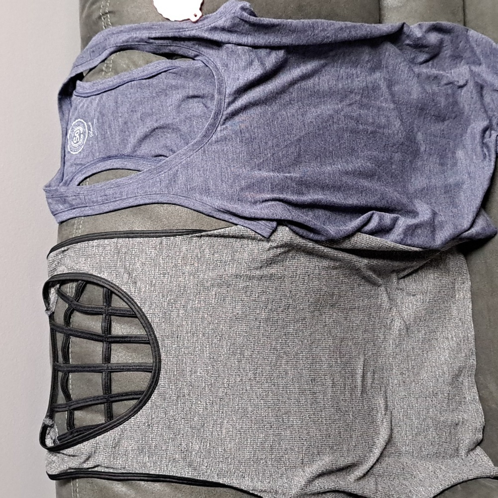 Marvel Avengers Small Tanktop & SO Small Racerback Tanktop bundle